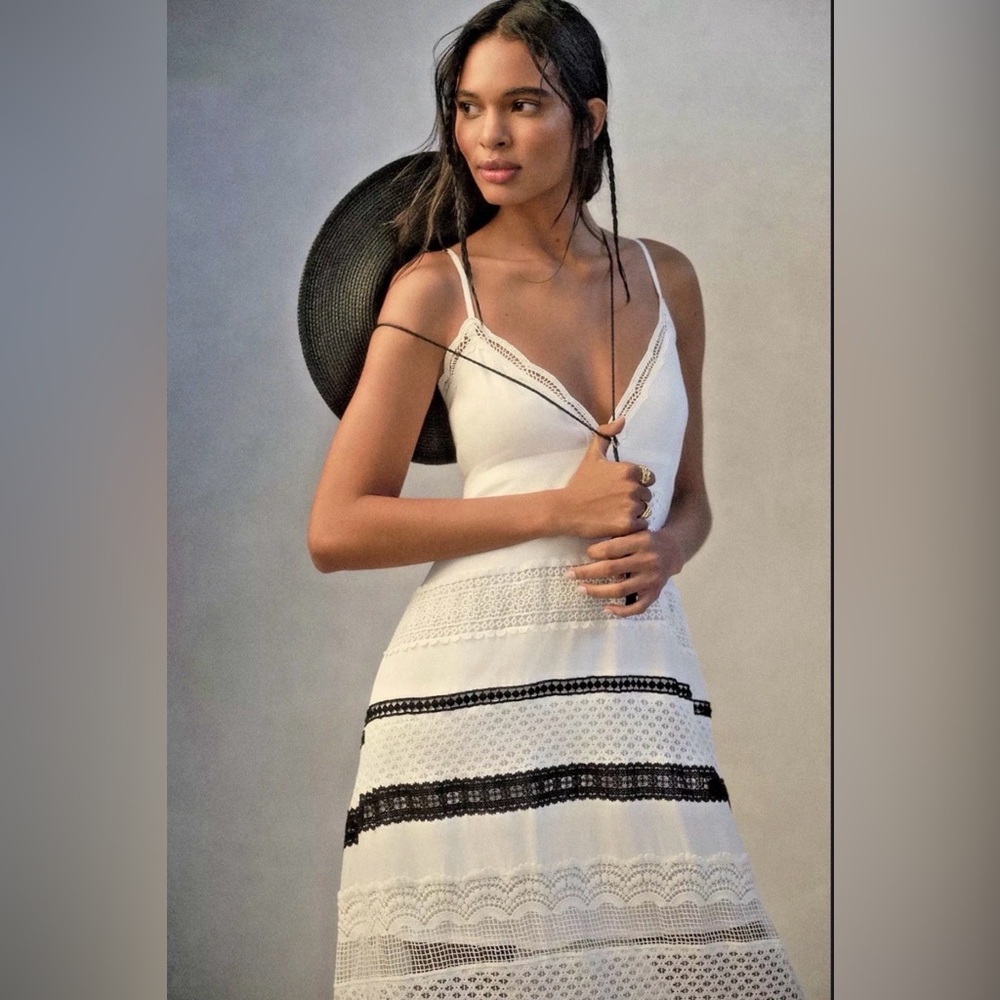 By Anthropologie Sleeveless V-Neck Lace Maxi Dress in White & Black Size Medium - Picture 6 of 12